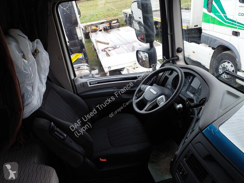 Tracteur DAF XF  FT 4X2