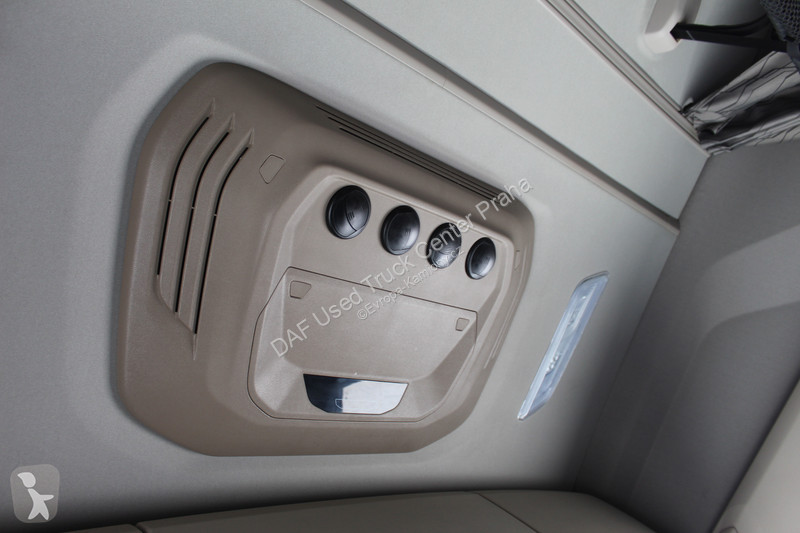 Tratores DAF XG  FT 4X2