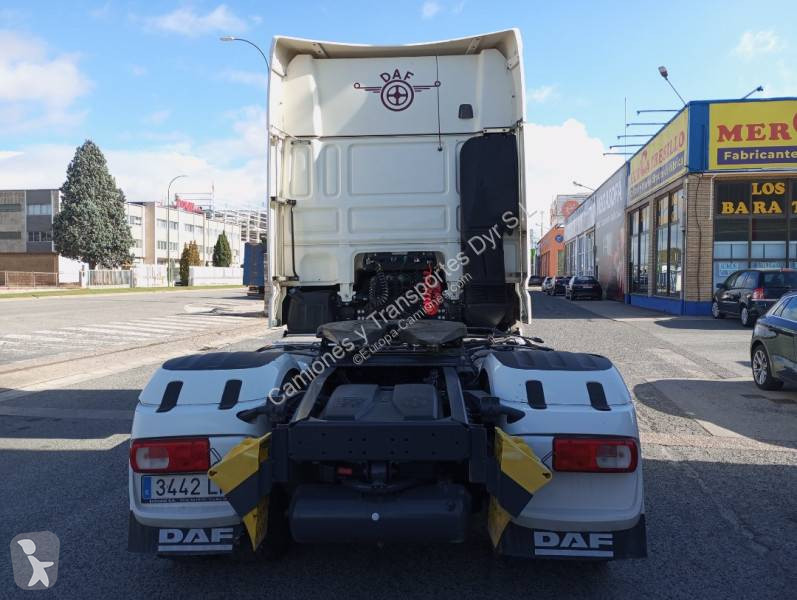 Traktor DAF 530 FT