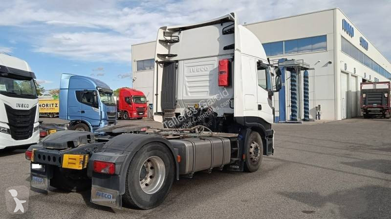 Cabeza tractora Iveco