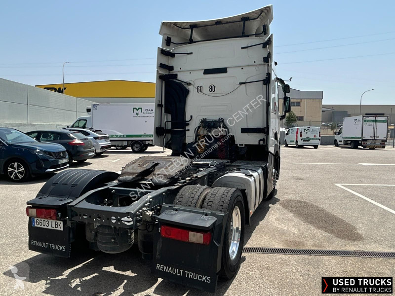 Cabeza tractora Renault