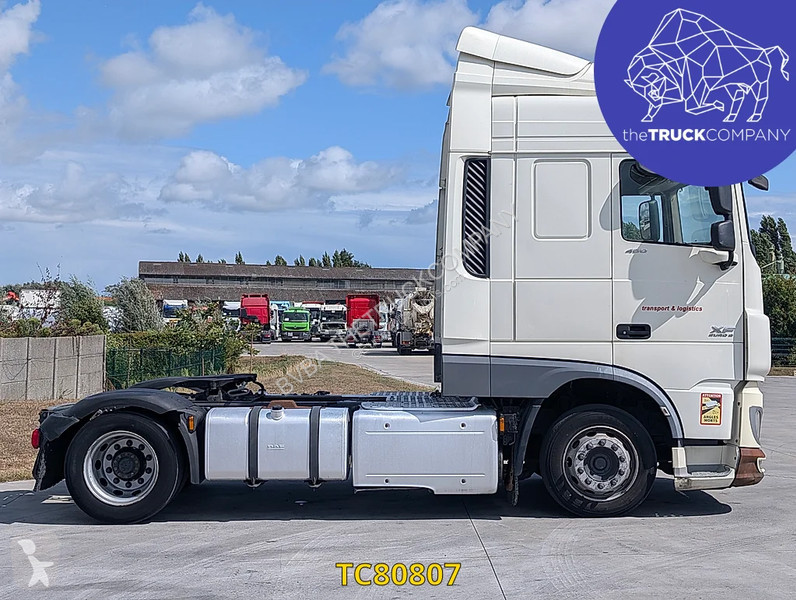 Cabeza tractora DAF