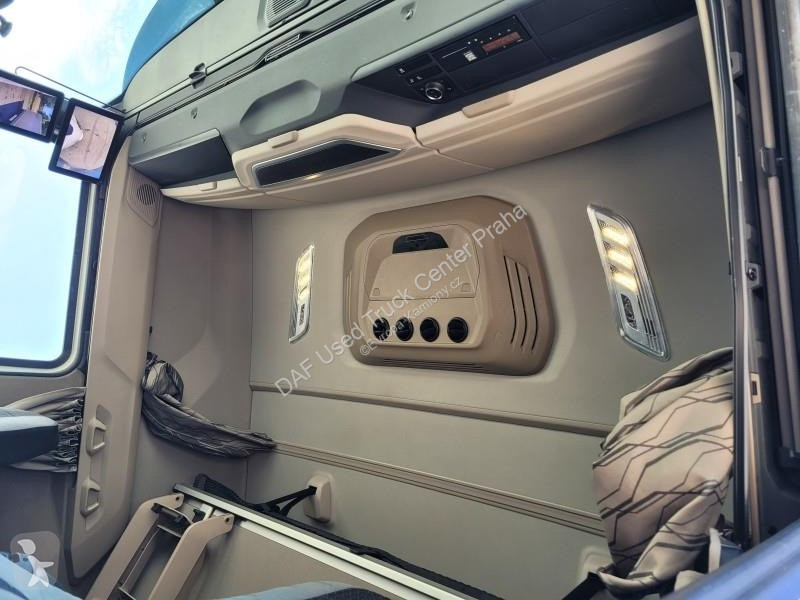 Tratores DAF XG  FT 4X2