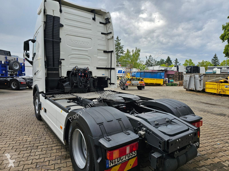Tracteur Volvo 500...