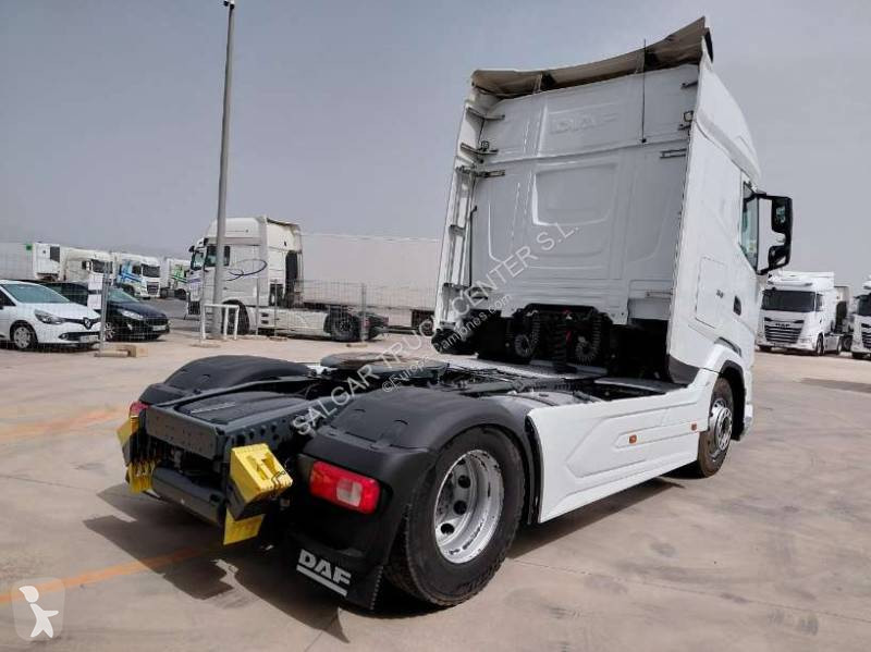 Cabeza tractora DAF