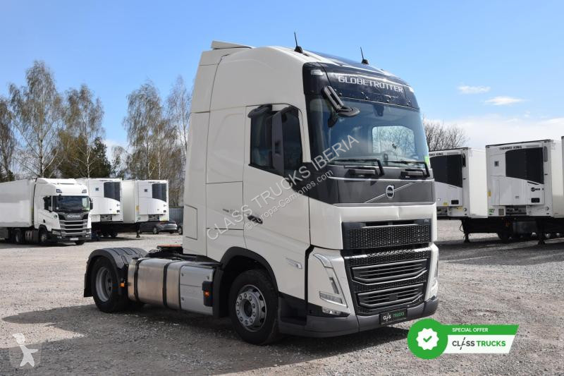 Tracteur Volvo 500 Globetrotter XL Varios