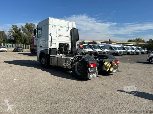 Tratores DAF 530 FT
