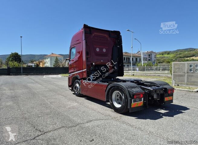 Tratores   F-MAX 4X2 GCW 3,6 Ton