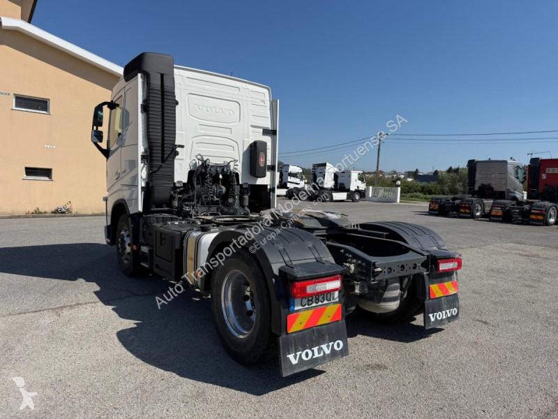 Tracteur Volvo 500