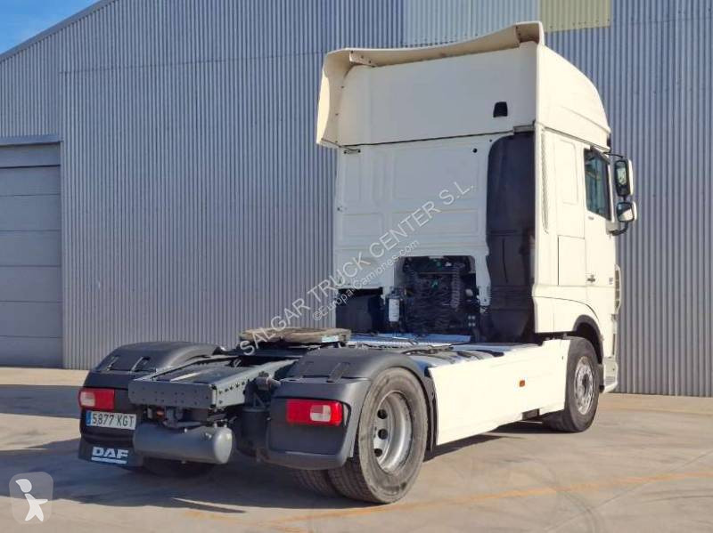 Cabeza tractora DAF