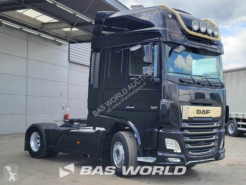 Trekker DAF 450