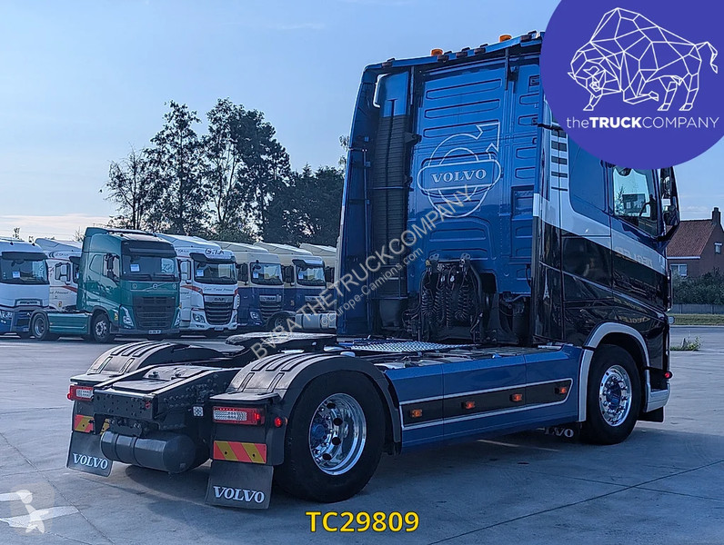 Trekker Volvo 500