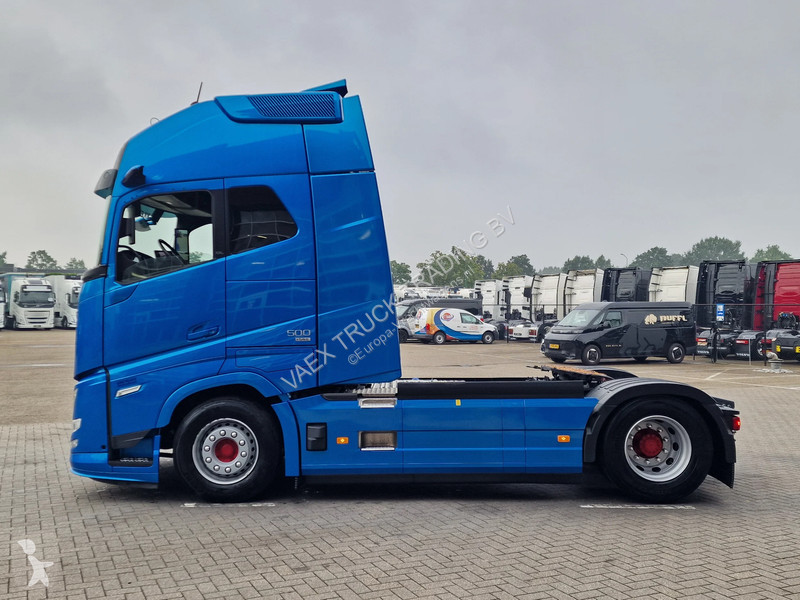 Trekker Volvo 13500 Globetrotter XXL Aero -...