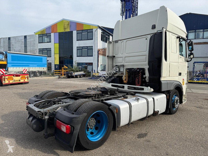 Trekker DAF XF  4X2 EURO 6 MEGA