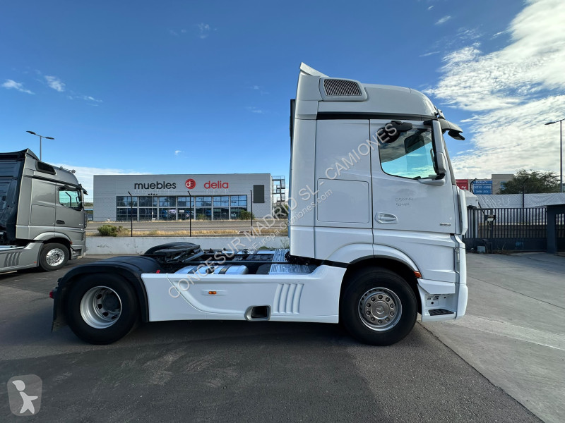 Trekker Mercedes  1851 LS