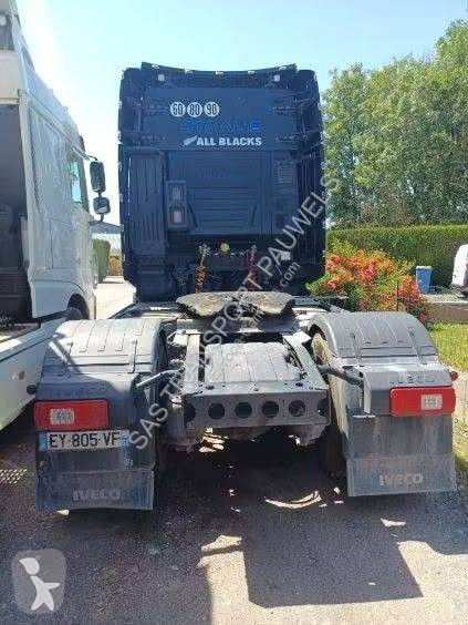 Cabeza tractora Iveco