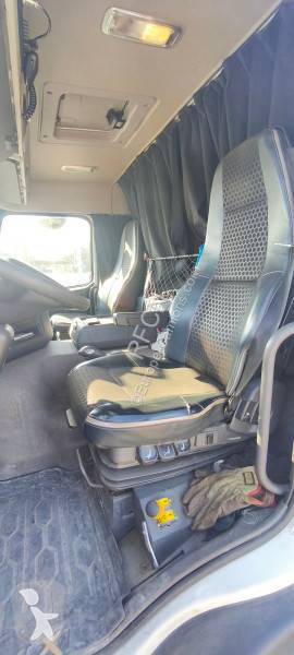 Cabeza tractora Volvo