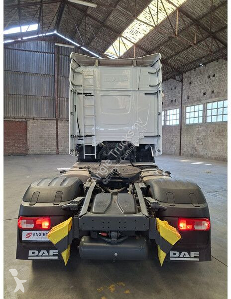 Cabeza tractora DAF