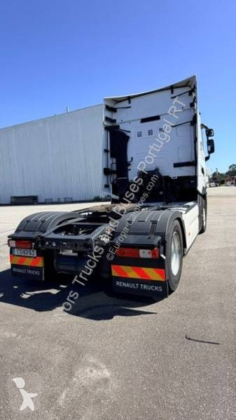 Tahač Renault 520 T4X2 E6