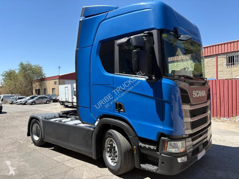 Cabeza tractora Scania