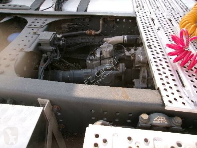 Cabeza tractora Mercedes 1843 LS
