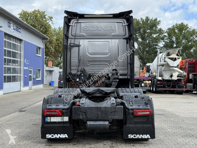 Cabeza tractora Scania R530 6x2 SZM für...