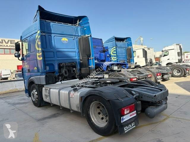 Cabeza tractora DAF