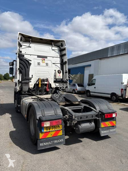 Cabeza tractora Renault
