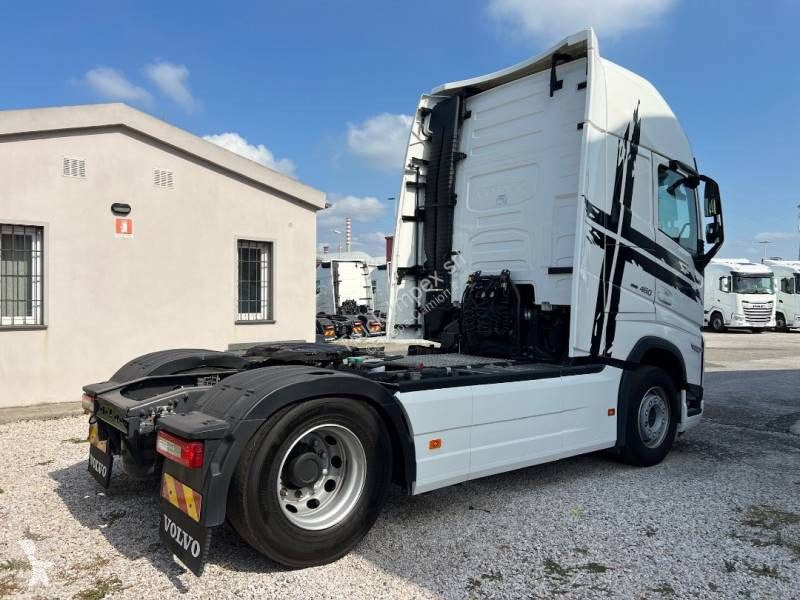 Cabeza tractora Volvo 460