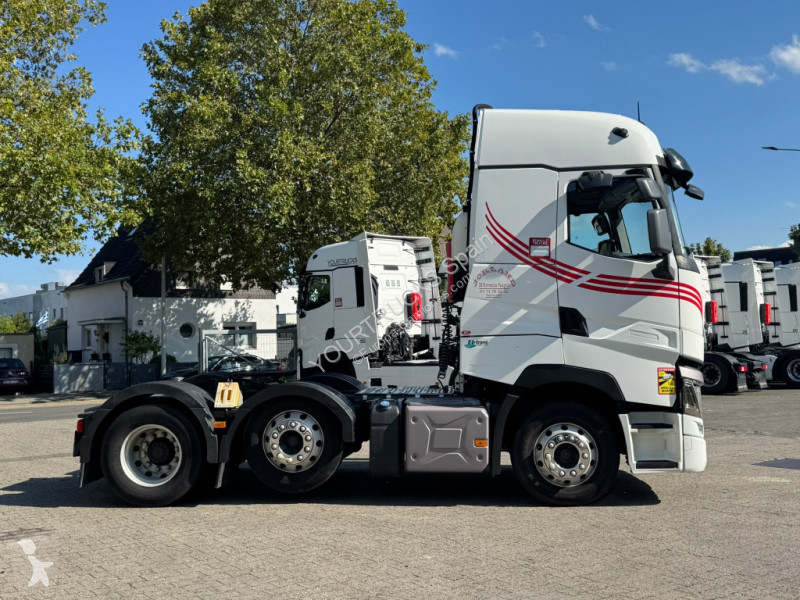Cabeza tractora Renault   T440  Hi-Sleeper...