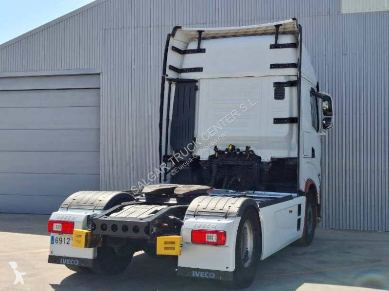 Cabeza tractora Iveco AS 440