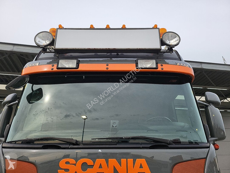 Tahač Scania 440