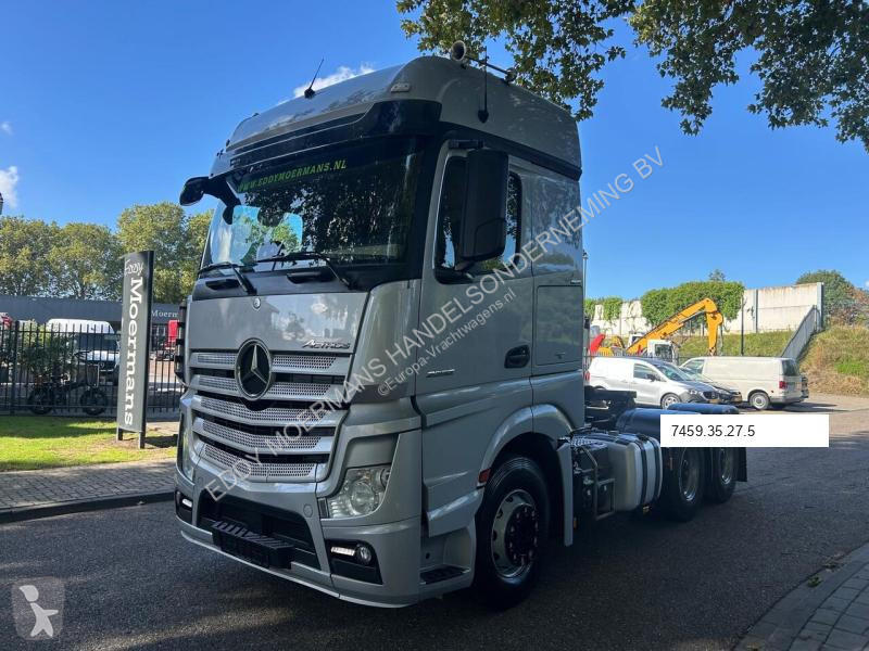 Tahač Mercedes 2653 6x4 120 Ton