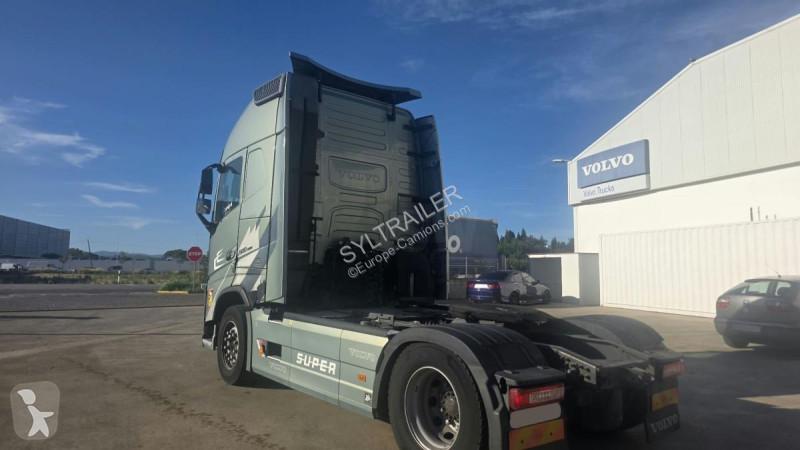 Cabeza tractora Volvo 500