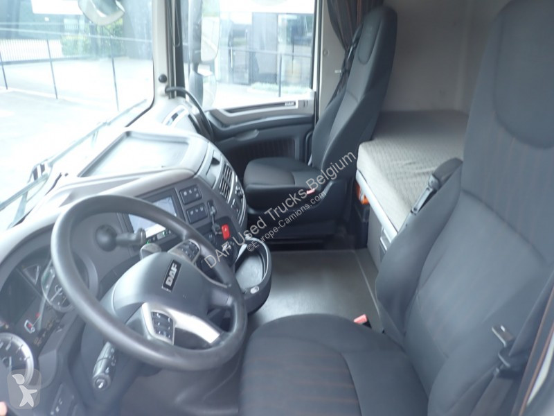 Nyergesvontató DAF 480 FT 4X2
