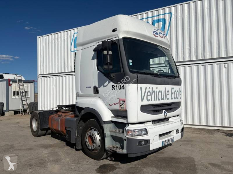 Tractor Renault 400