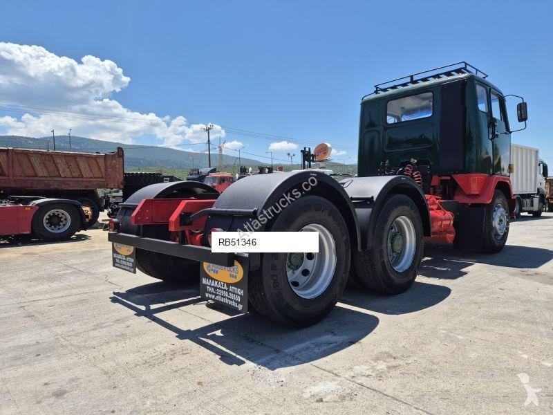 Tractor Volvo F89