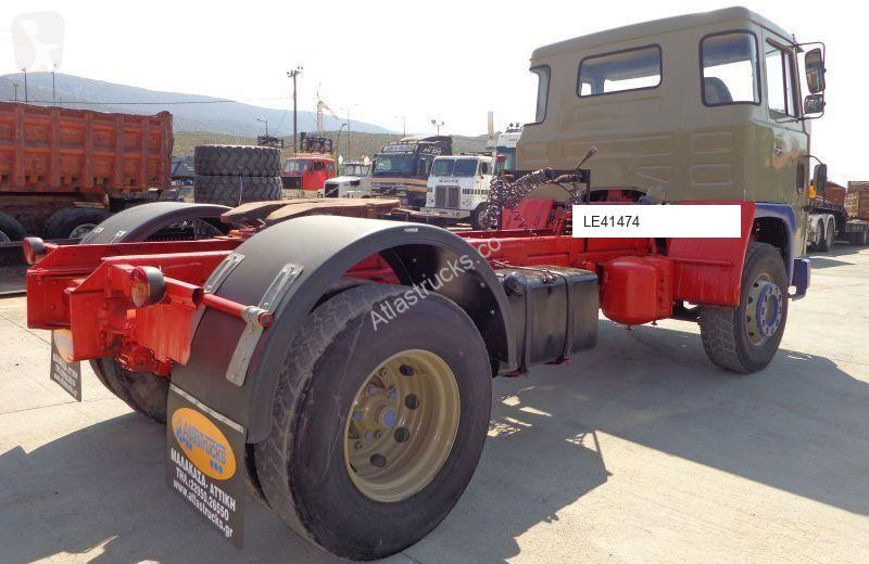 Tractor Scania 111