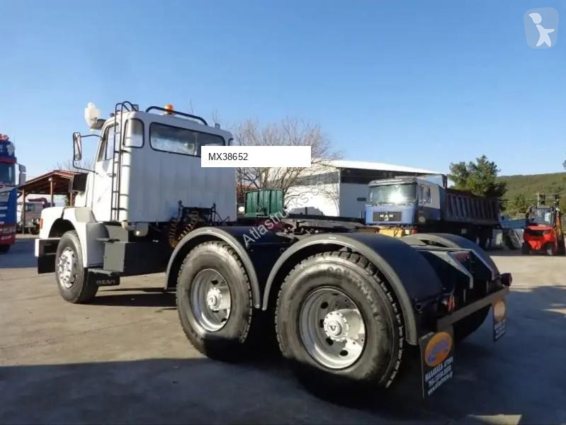 Tratores Volvo N 12