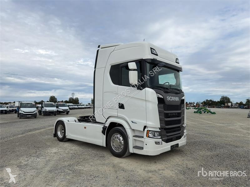 Cap tractor Scania Super 460S 4x2 S/A Sleeper...