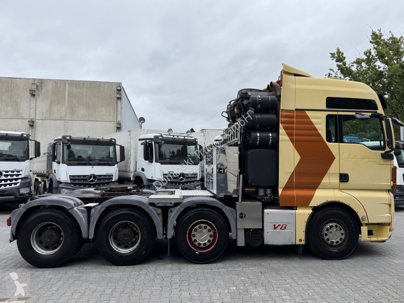 Nyergesvontató MAN TGX 41.680 8X4/4 BBS 250.000 Kg