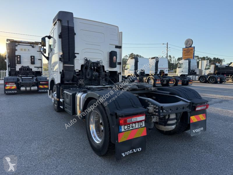 Tractor Volvo 500