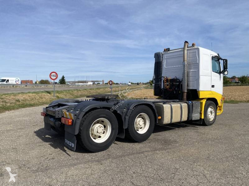 Cap tractor Volvo 580