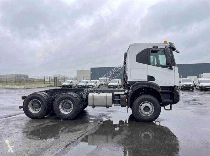 Cap tractor Iveco  T-Way AT720T47WTH