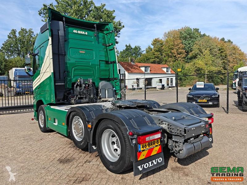 Cap tractor Volvo 460 6x2/4 GlobeTrotter Euro...