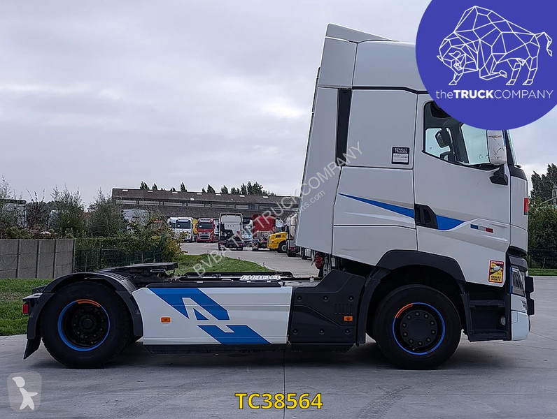 Cap tractor Renault T 520 “Alpine”