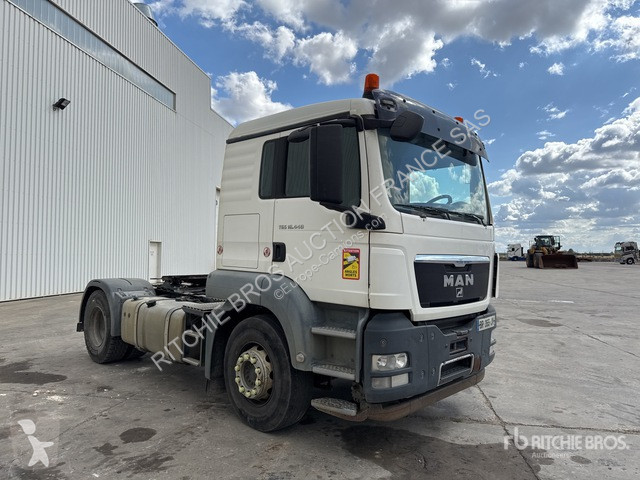 Cap tractor MAN 18.440