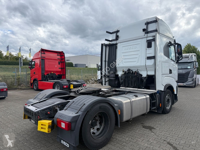 Тягач Iveco STRALIS SWAY AS440S53T/FP...