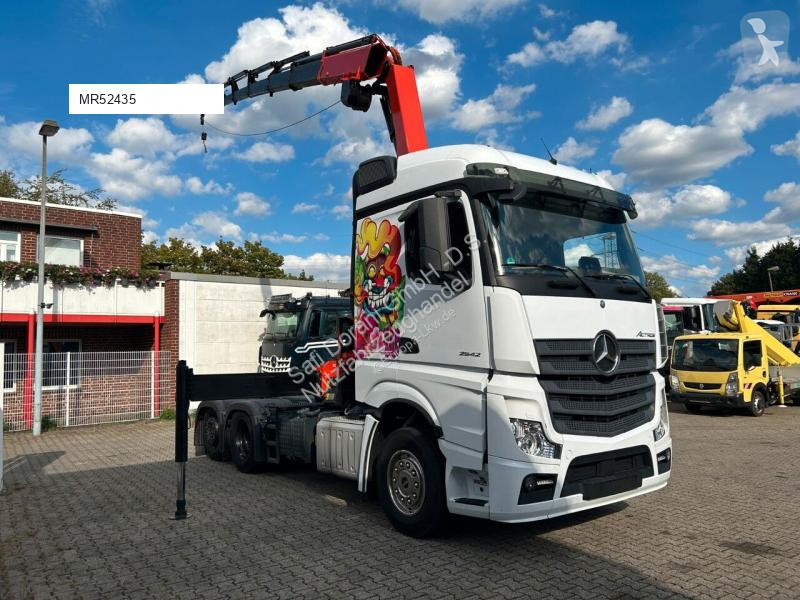 Tractor Mercedes PK26002-EH