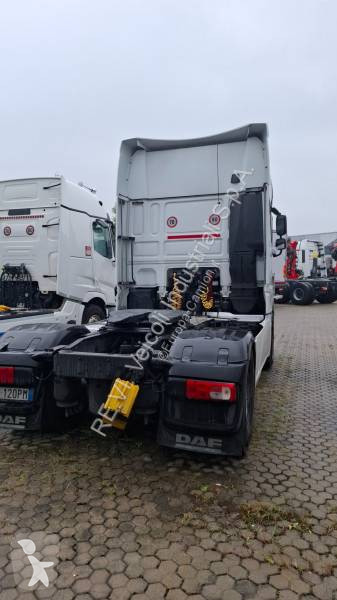 Cap tractor DAF 480